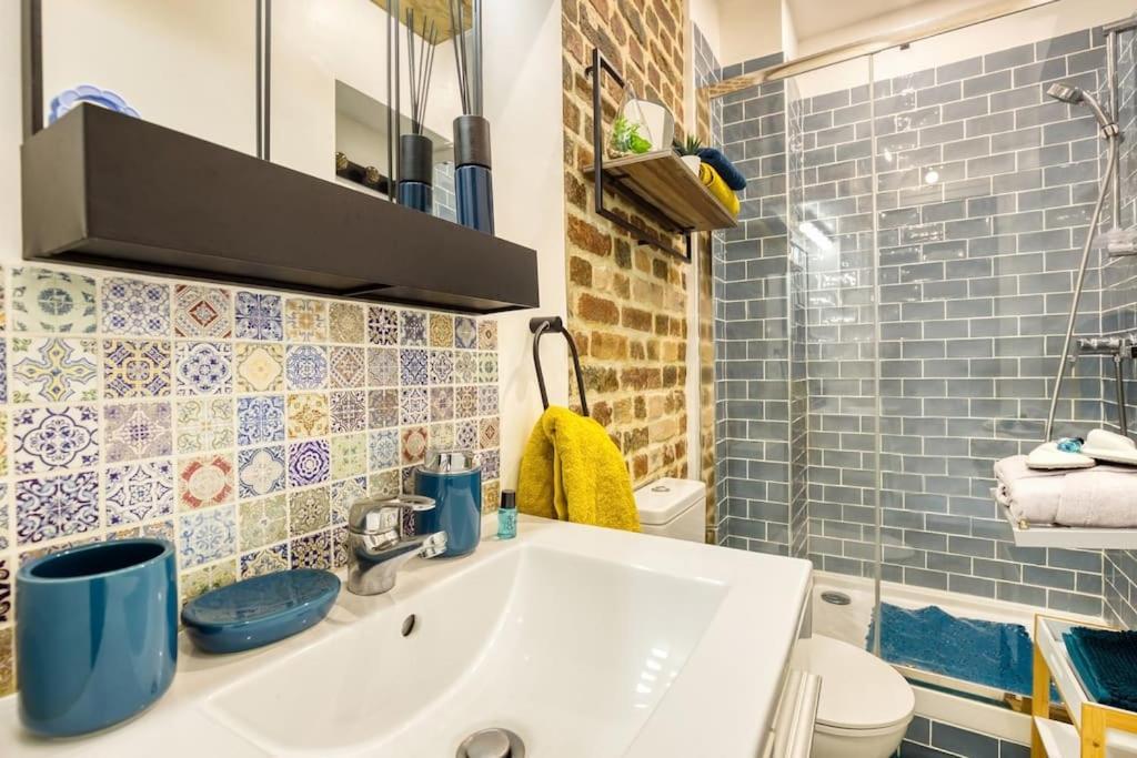 Ferienwohnung Escale A Paris Metro & Parking Saint-Ouen  Exterior foto